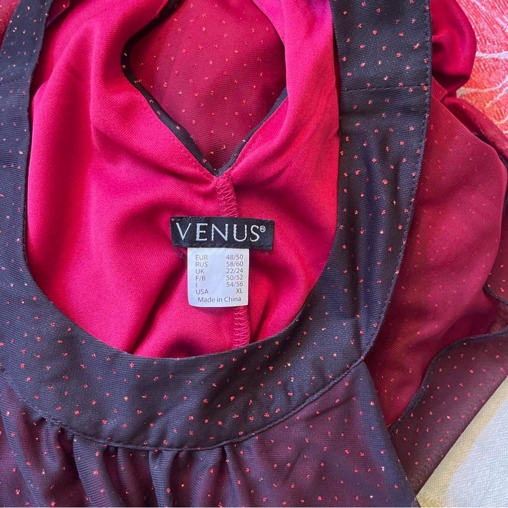 VENUS Sleeveless Ombre Maxi Dress in Red and black - Picture 6 of 6